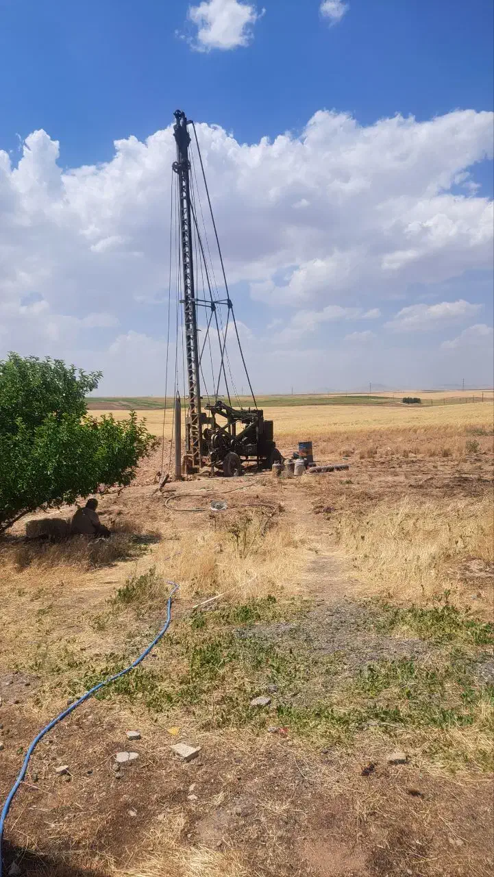 فروش ۱۲ هکتار زمین زراعی آبی برقی|فروش دفتر صنعتی، کشاورزی، تجاری|قروه, |دیوار