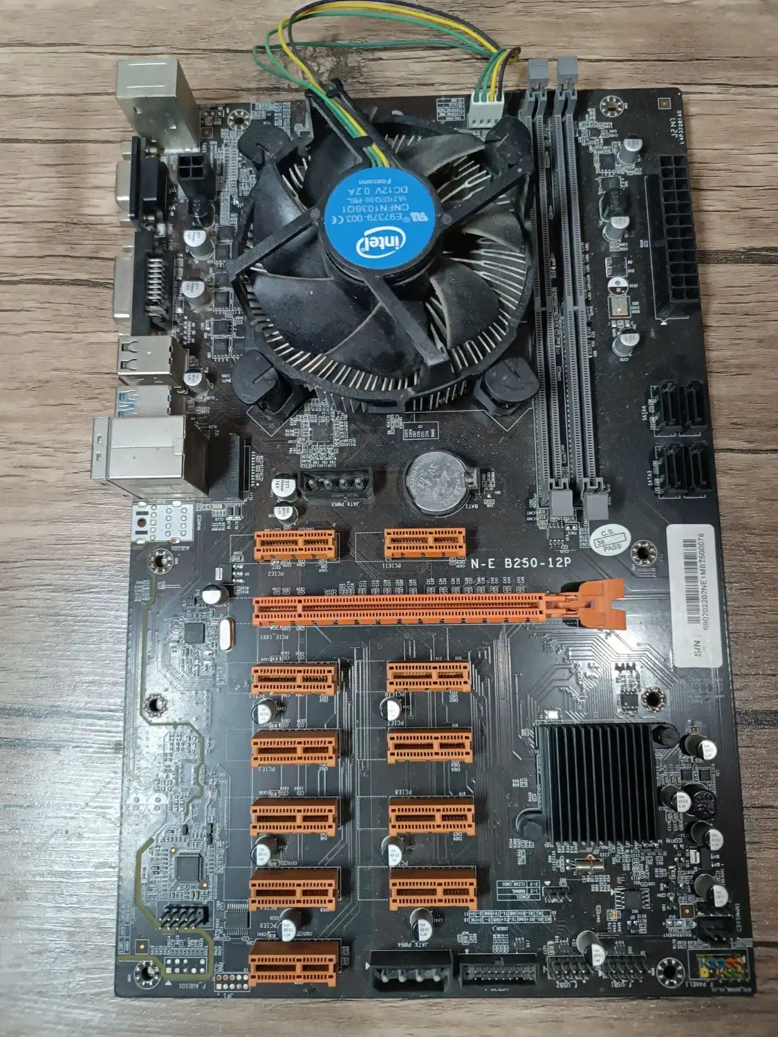 مادربرد B250 DDR4|قطعات و لوازم جانبی رایانه|شیراز, تندگویان|دیوار