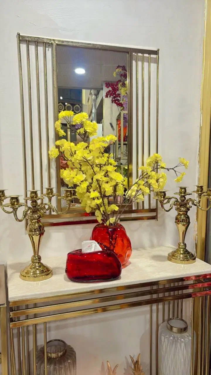 گلدان رنگی و جادستمالی|گل مصنوعی|مهاباد (آذربایجان غربی), |دیوار