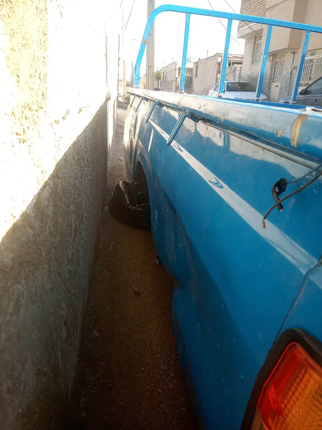 حوضی عقب|قطعات یدکی و لوازم جانبی|شیراز, شهرک مهدیآباد|دیوار