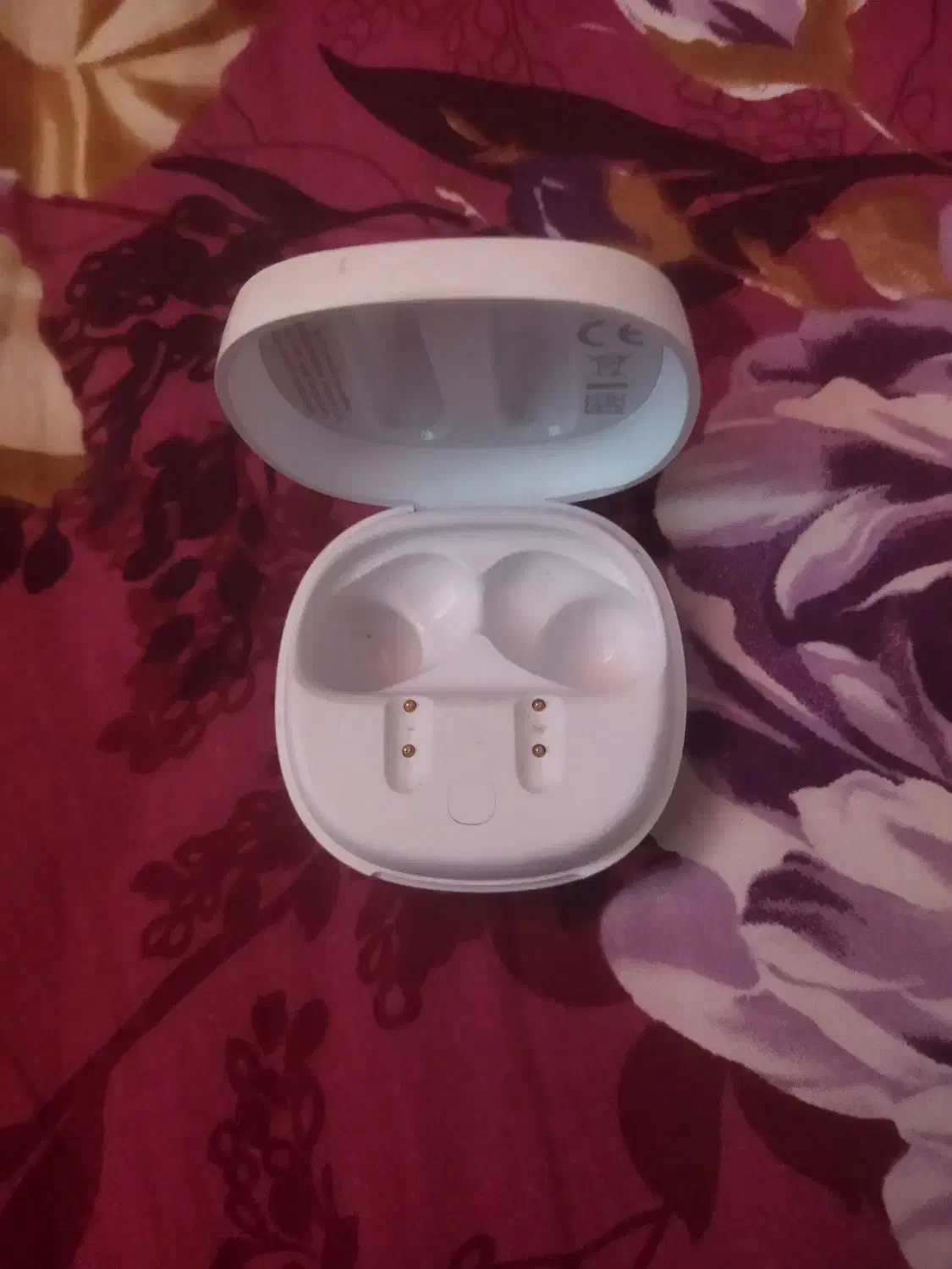 کیس ایرپاد Qcy|لوازم جانبی موبایل و تبلت|تهران, شهر زیبا|دیوار