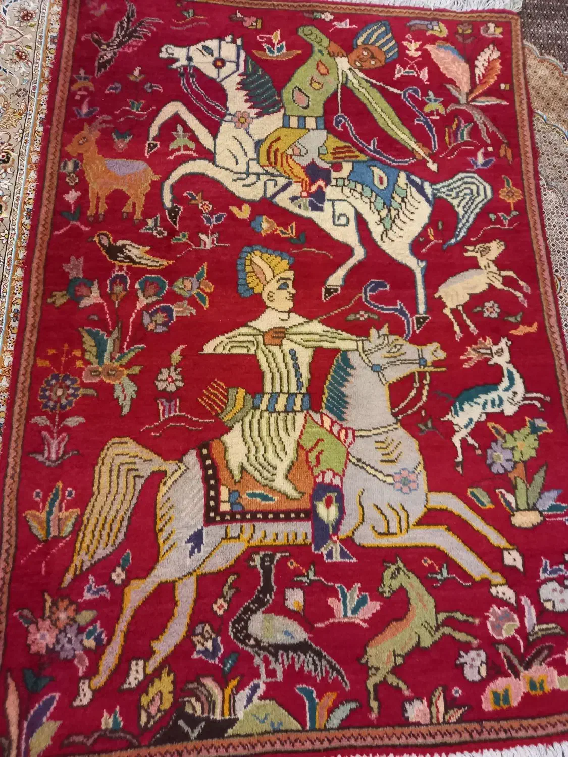 فرش دستباف قدیمی شکار کاه|فرش|تبریز, |دیوار