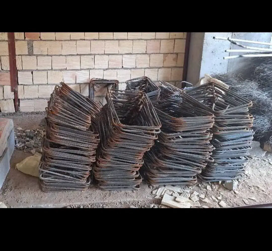 خاموت و سنجاقی زیر قیمت بازار|مصالح و تجهیزات ساختمان|شیراز, طلاب|دیوار