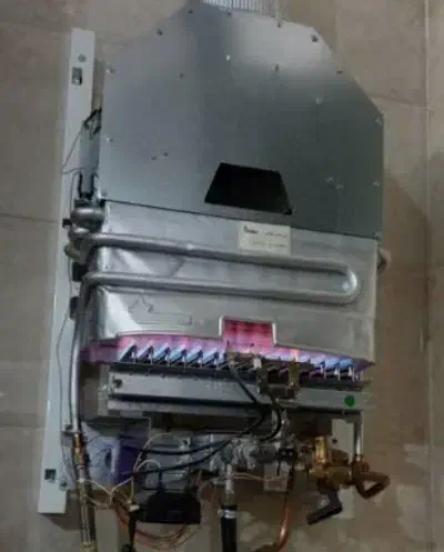 آبگرمکنB3118|آبگرمکن، پکیج، شوفاژ|اهر, |دیوار