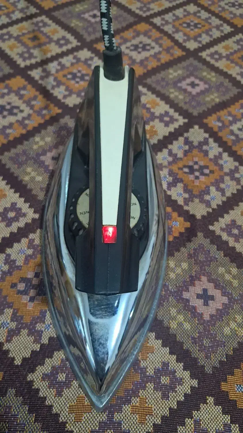 اتو خیاطی قدیمی اصل|اتو و لوازم اتو|شیراز, شریفآباد|دیوار