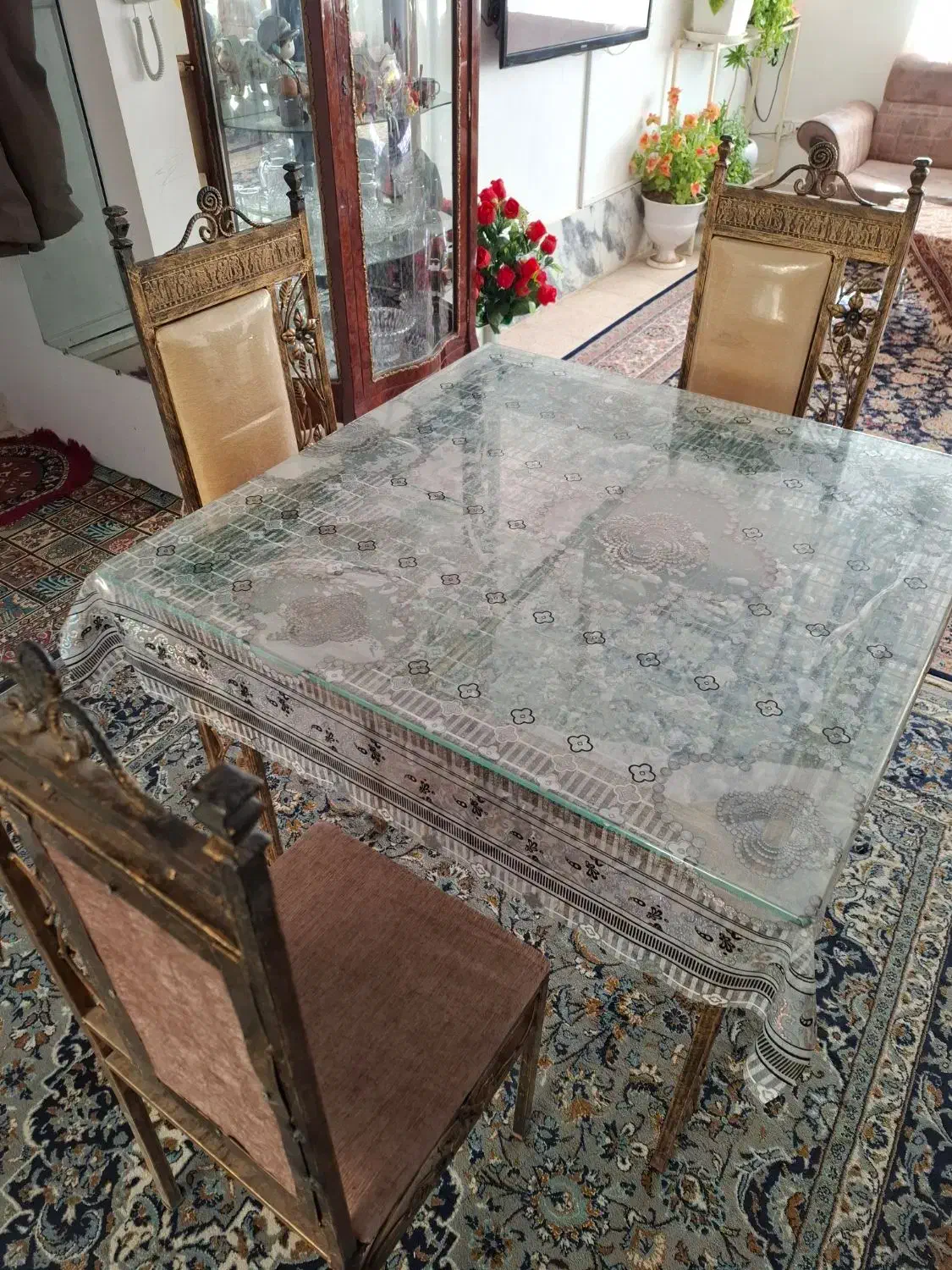 میز نهار خوری چهار نفره فرفوجه|میز و صندلی غذاخوری|گناباد, |دیوار