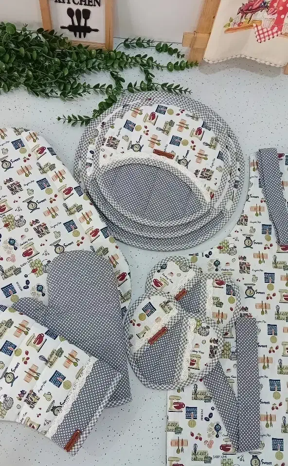 سرویس آشپزخانه دست دوز های رز|سفره، حوله، دستمال آشپزخانه|یزد, |دیوار