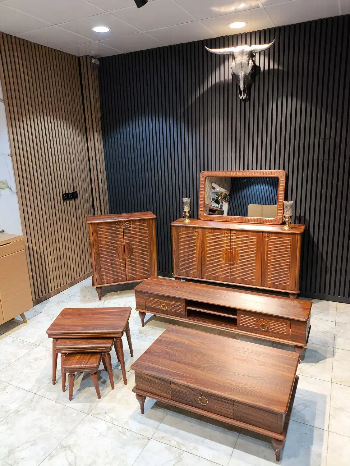 کنسول و آینه مدل لوکاس|بوفه، ویترین، کنسول|تهران, شهرک ولیعصر جنوبی|دیوار