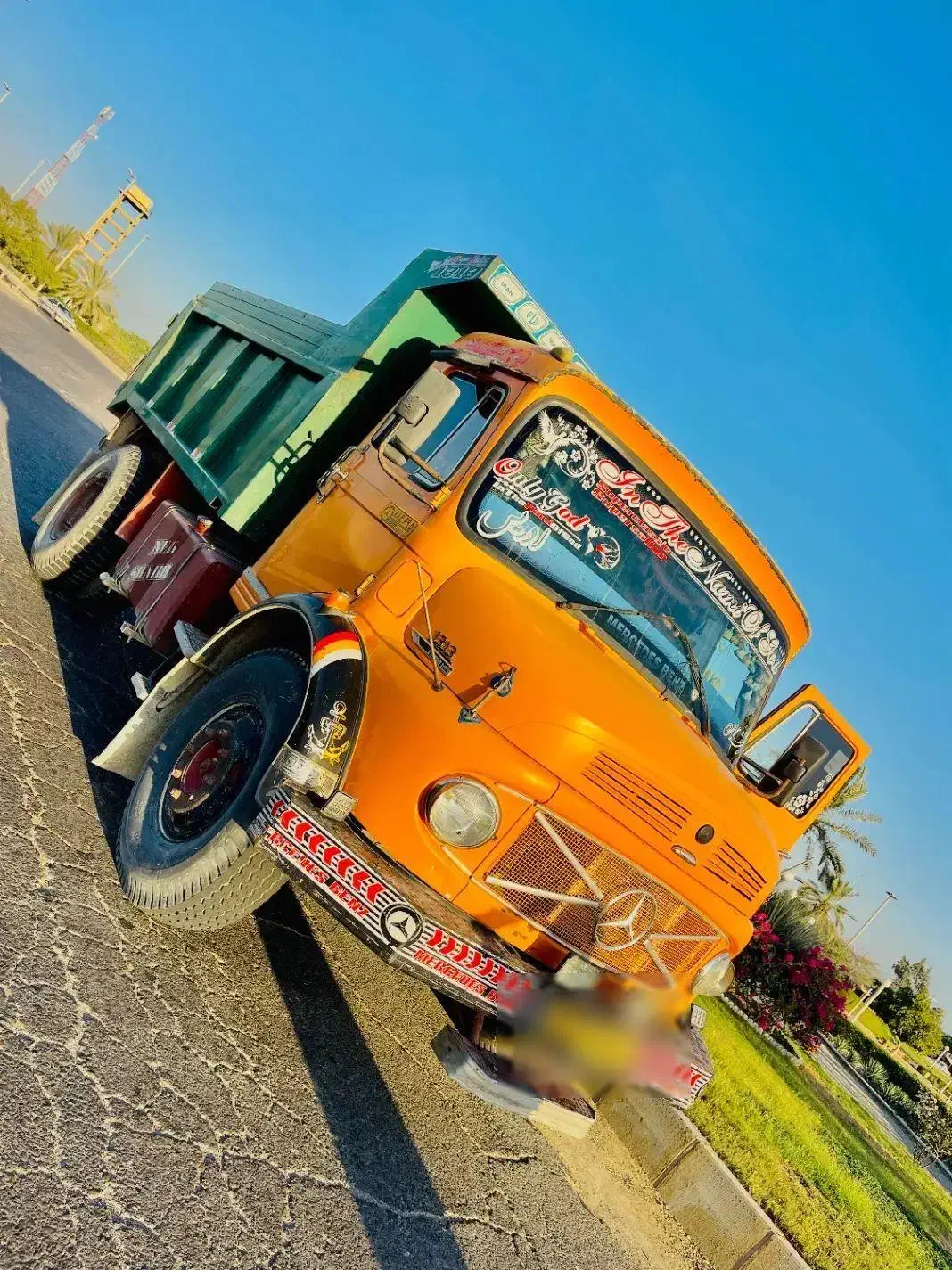 بنز ۱۳۱۳ سوخت فعال جایگاه تلنگ دشتیاری|خودرو سنگین|چابهار, |دیوار