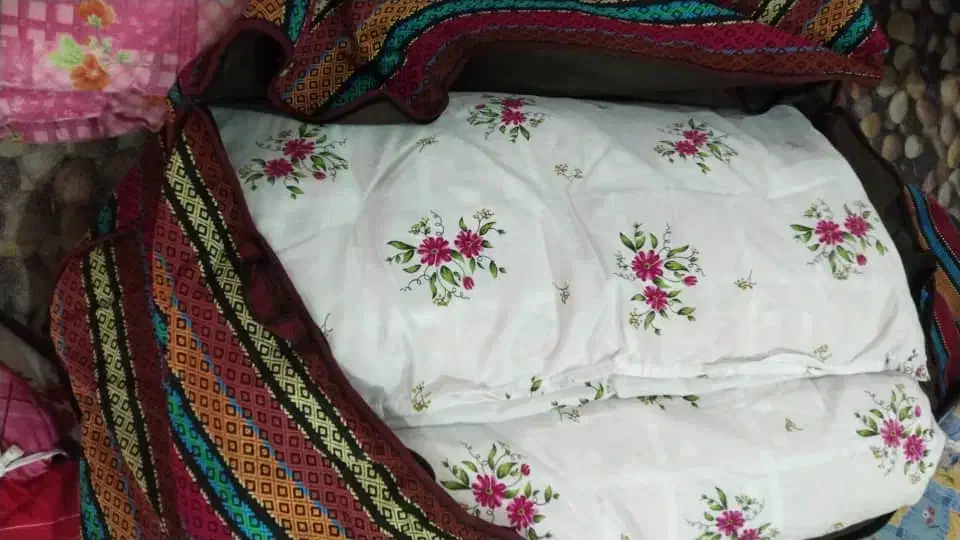 تشک پنبه ای|رختخواب، بالش، پتو|شیراز, سلطان آباد|دیوار