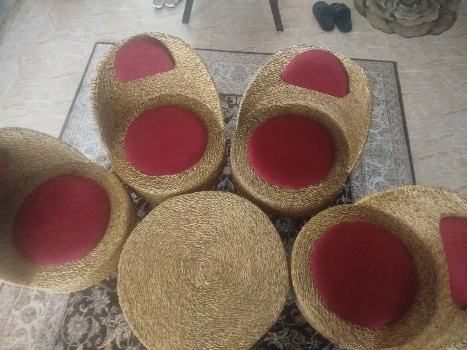 میز و صندلی|صندلی و نیمکت|بندر انزلی, میان پشته|دیوار