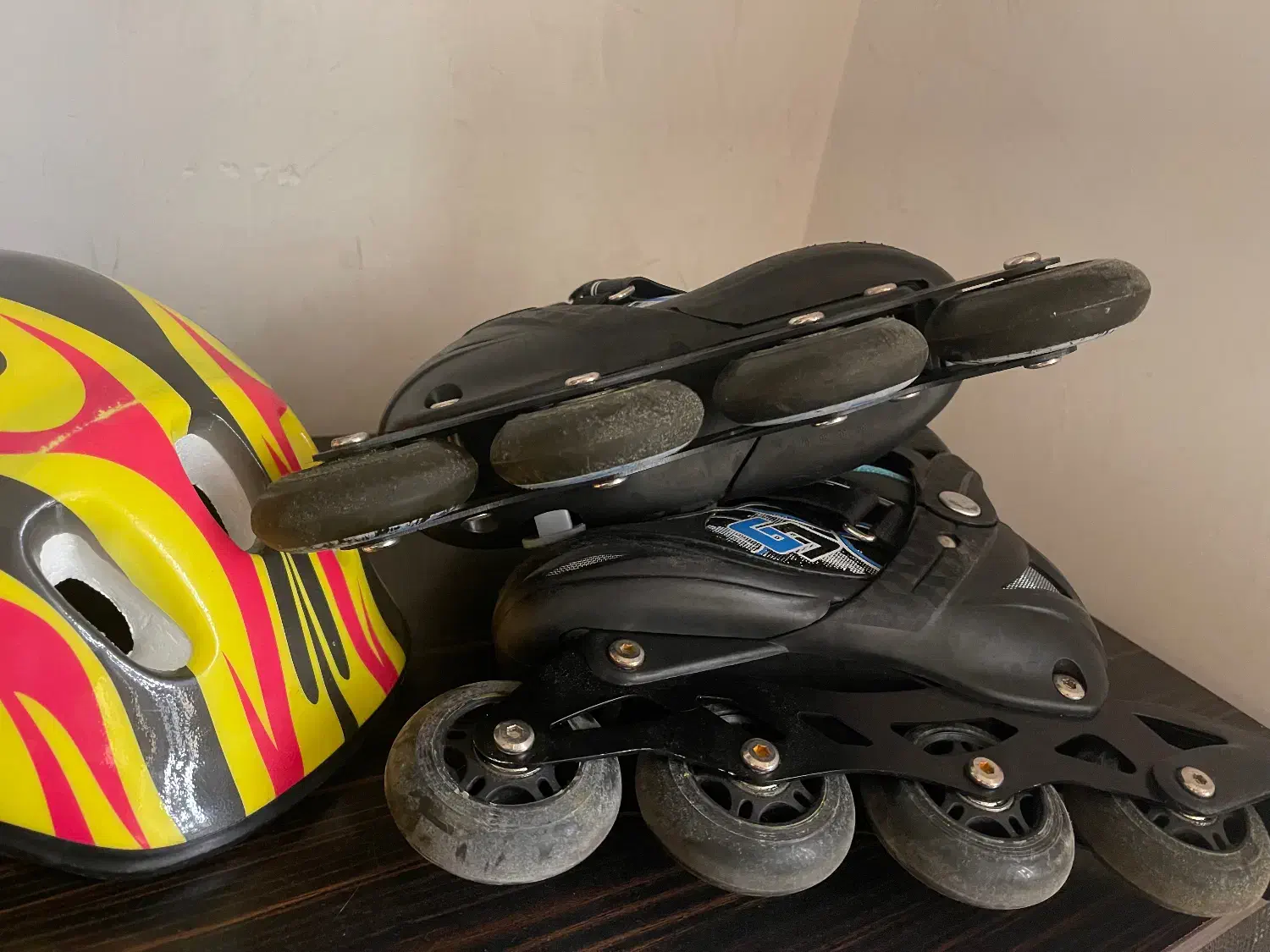 کفش اسکیت نیمه هارد با کلاه|دوچرخه، اسکیت، اسکوتر|رامسر, |دیوار