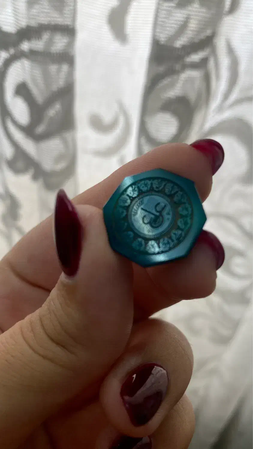 دو عدد سنگ و یک تو گردنی|زیورآلات و اکسسوری|رشت, پیرسرا|دیوار