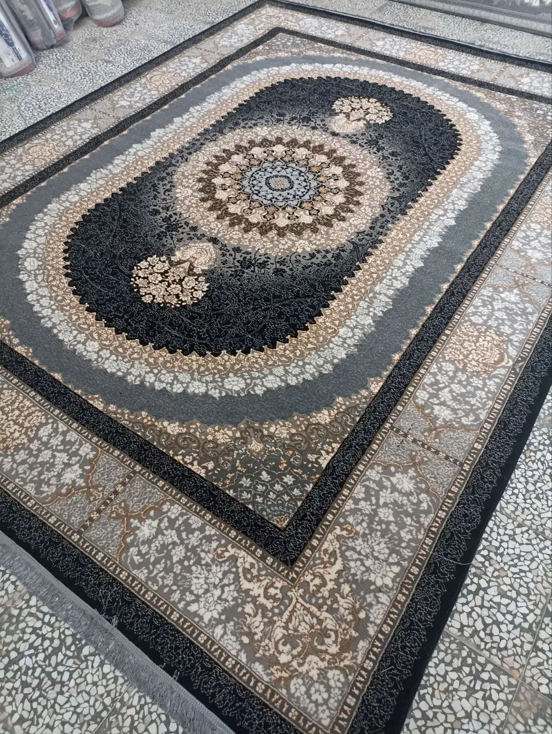 شیک ترین های بازار/شرایطی|فرش|یزد, |دیوار