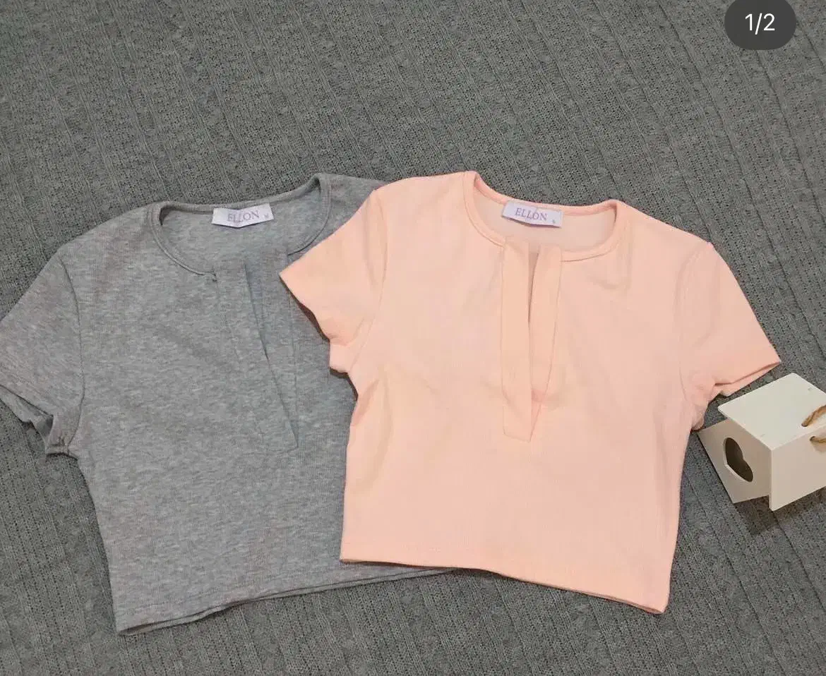 کیف و بلوز کراپ نو|لباس|رشت, سعدی (تختی)|دیوار