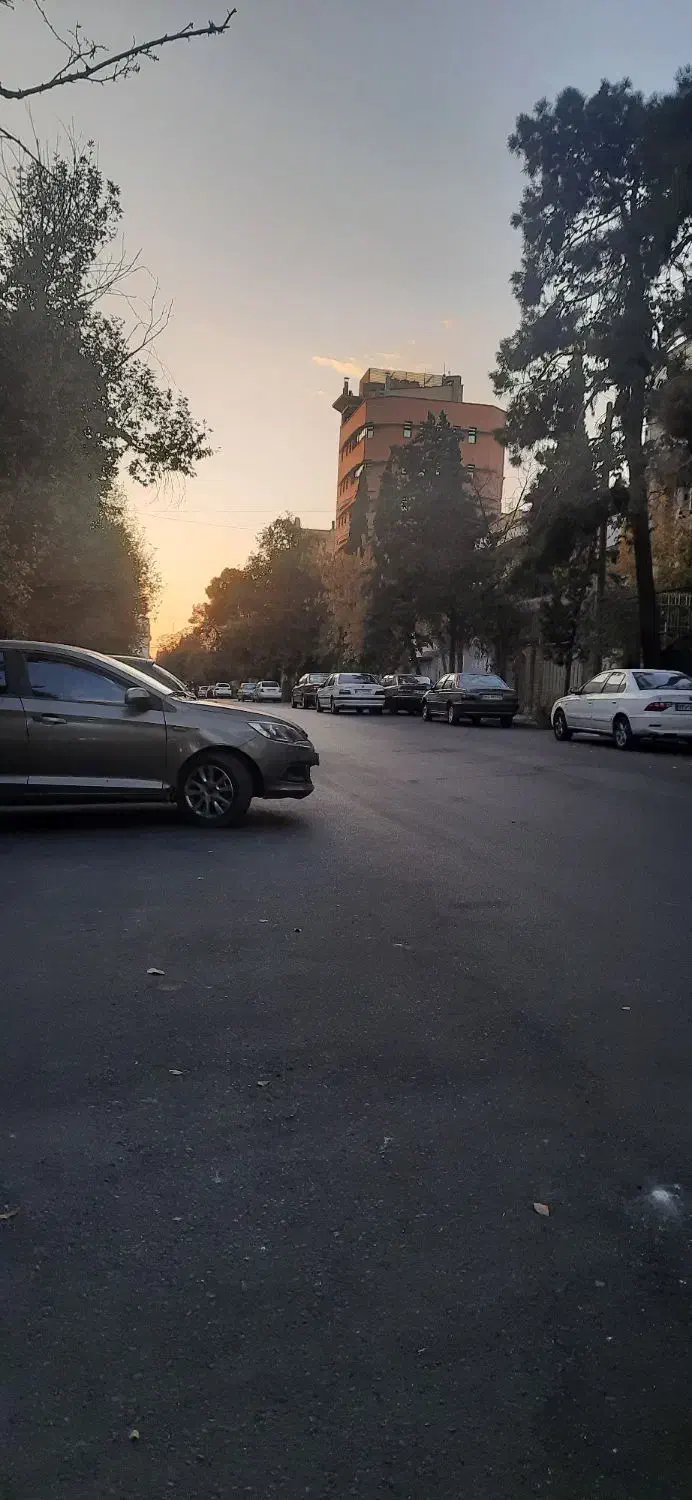 230متر بر10گذر8در3طبقه بنا پهنهR122|فروش خانه و ویلا|تهران, حشمتیه|دیوار