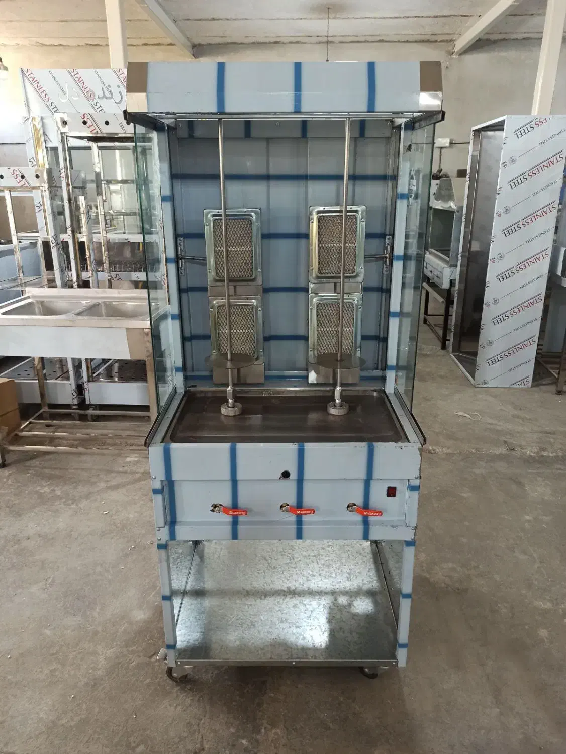 گرم خونه فرپیتزا فرساندوچ جوجه گردان|فروشگاه و مغازه|اندیشه, اندیشه فاز ۳|دیوار