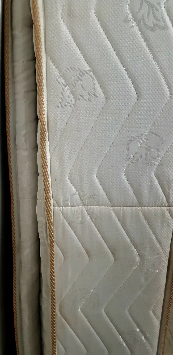 تشک پد ار دونفره|تشک تختخواب|رشت, نخودچر|دیوار