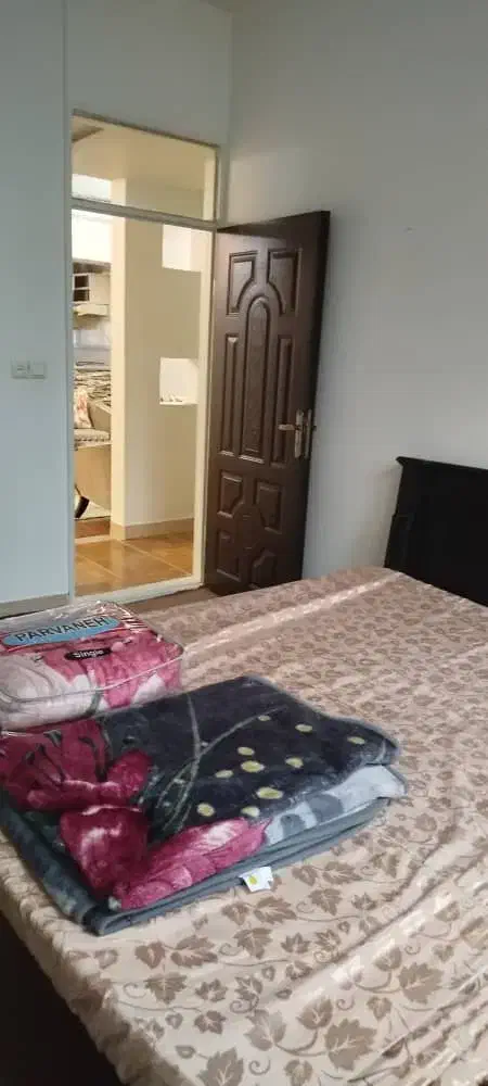 سوئیت مبله با پارکینگ|اجارهٔ کوتاه‌مدت آپارتمان و سوئیت|قزوین, |دیوار