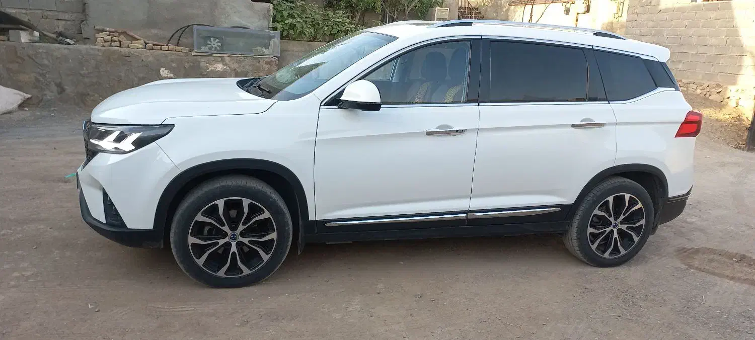 فرداT5|خودرو سواری و وانت|مشهد, شهرک شهید باهنر|دیوار