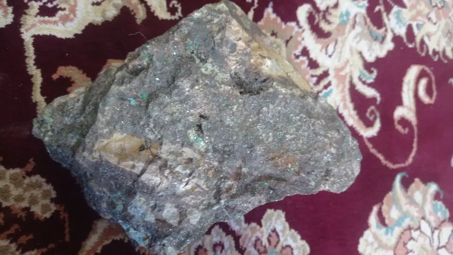 سنگ آتشفشان|جواهرات|مراغه, |دیوار