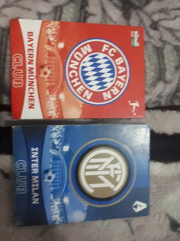 کمیدی|اسباب‌‌بازی|پیشوا, |دیوار