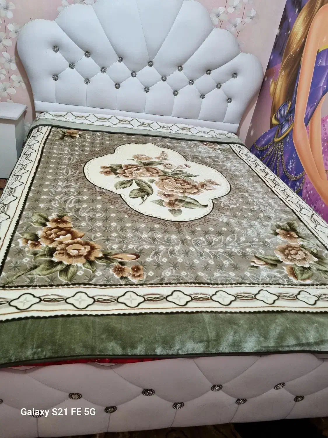 فروشی|تخت و سرویس خواب|شبستر, |دیوار