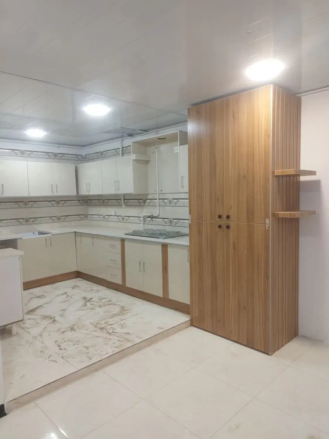 ساخت ، نصب و تعمیرات انواع دکوراسیون ومصنوعات چوبی|جاکفشی، کمد، دراور|کرمان, |دیوار