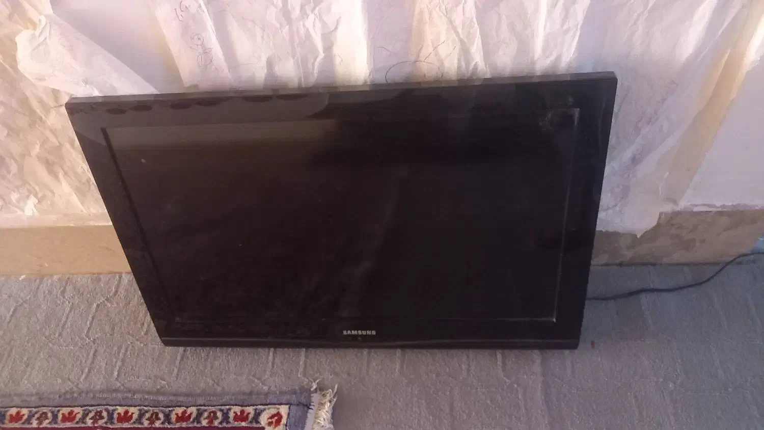 فروش یک عدد تلویزیون ال سی دی ۳۲ اینچ سامسونگ|تلویزیون و پروژکتور|شاندیز, |دیوار