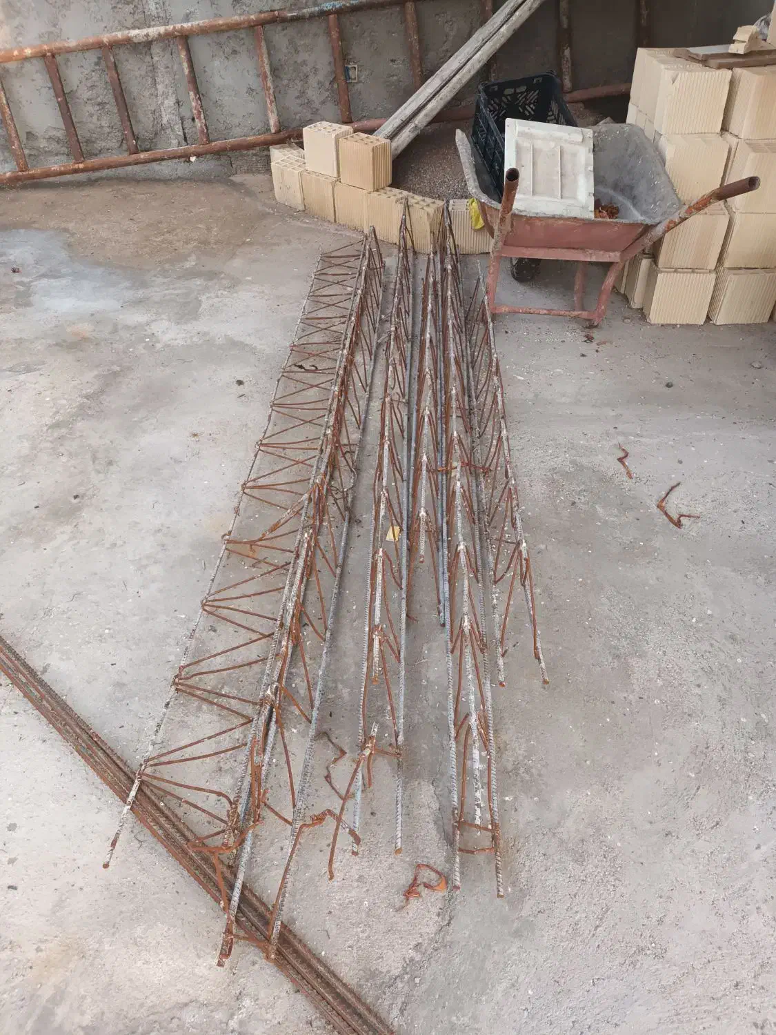 آهن آلات|ابزارآلات|مسجد سلیمان, |دیوار