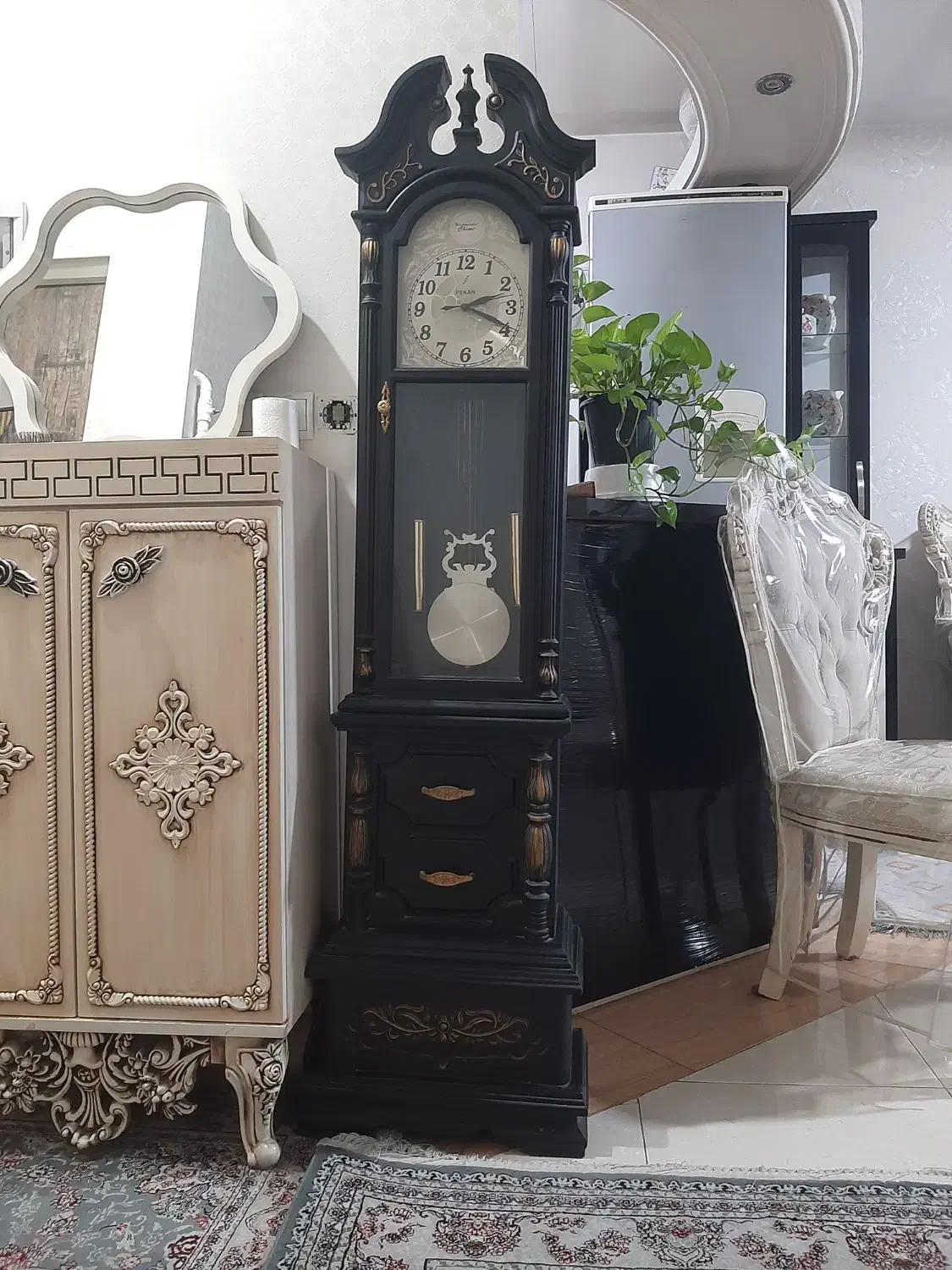 ساعت سالم و شیک|ساعت دیواری و تزئینی|اسلامشهر, شهرک قائمیه|دیوار