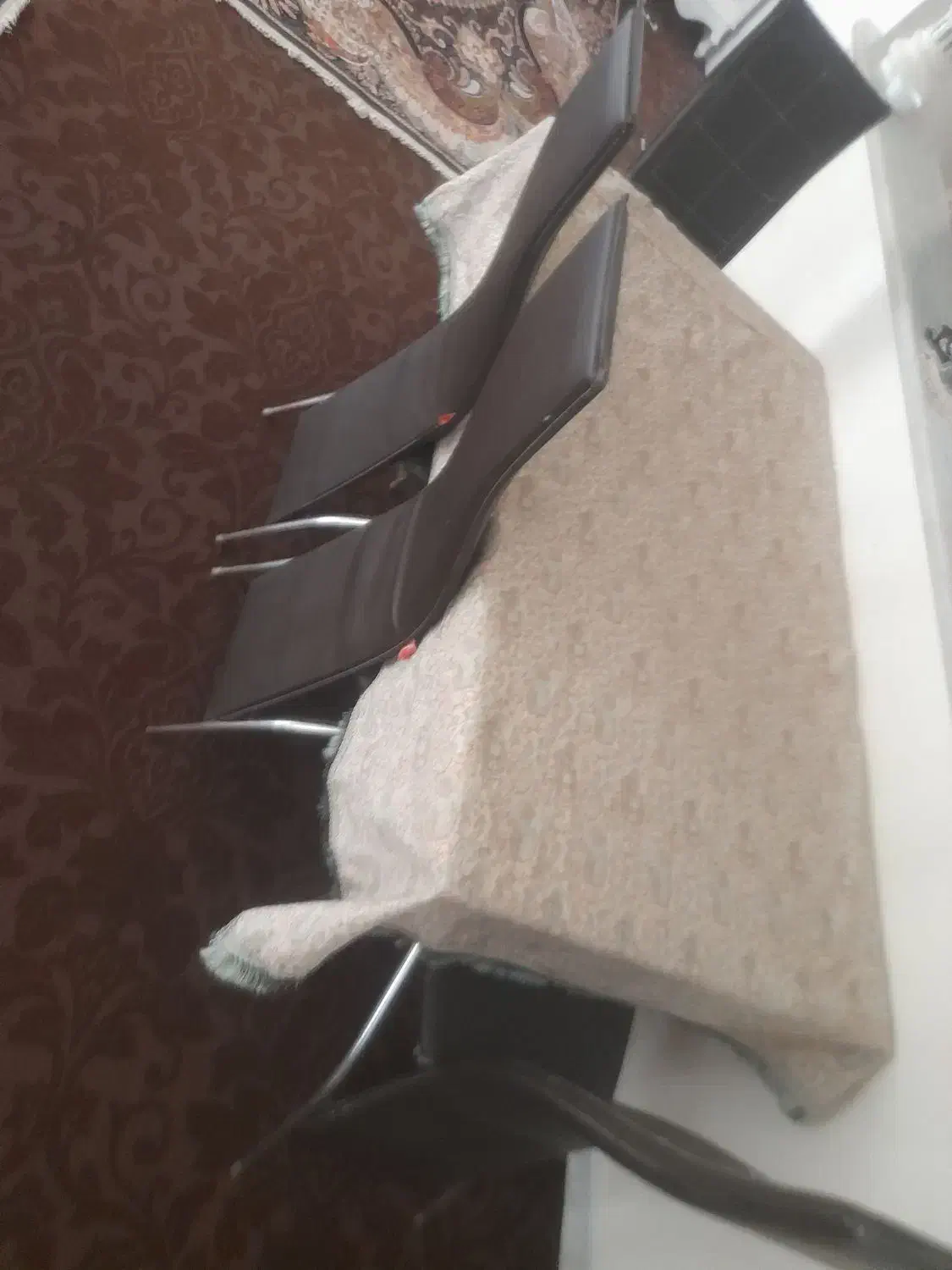 تخت کودک،میزغذاخوری ۶نفره،میزتلویزیون،ویترین|تخت و سرویس خواب|قم, ولیعصر|دیوار