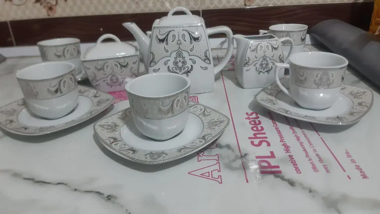 سرویس صبحا نه  خوری|ظروف سرو و پذیرایی|بناب, |دیوار