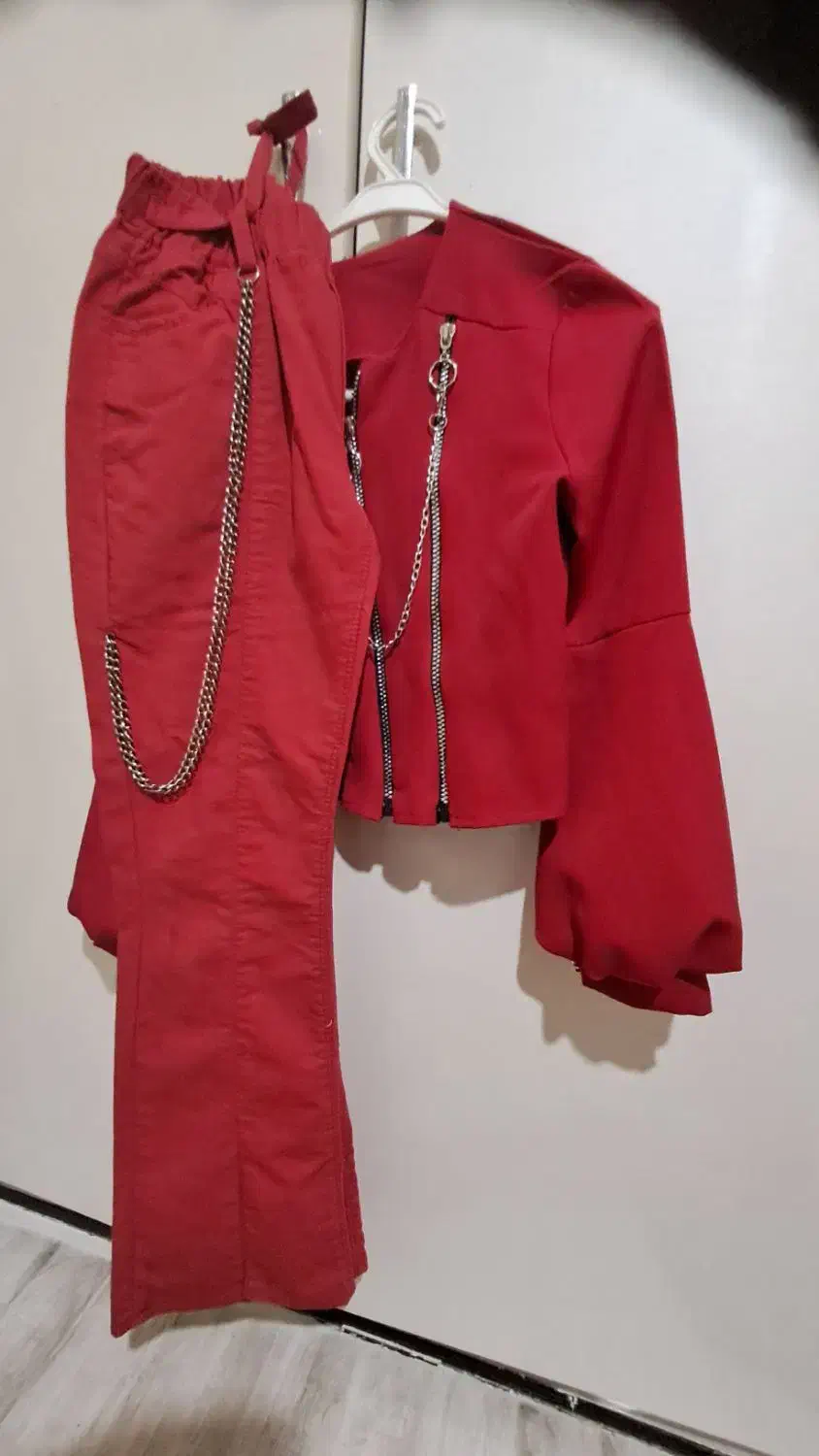 لباس|لباس|ارومیه, |دیوار