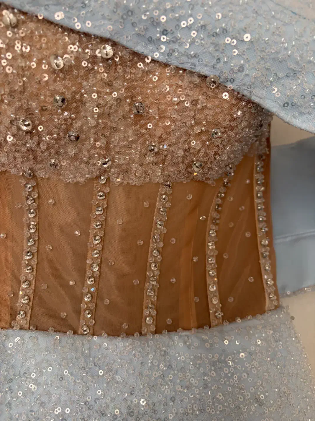 لباس مجلسی|لباس|تهران, آسمان|دیوار