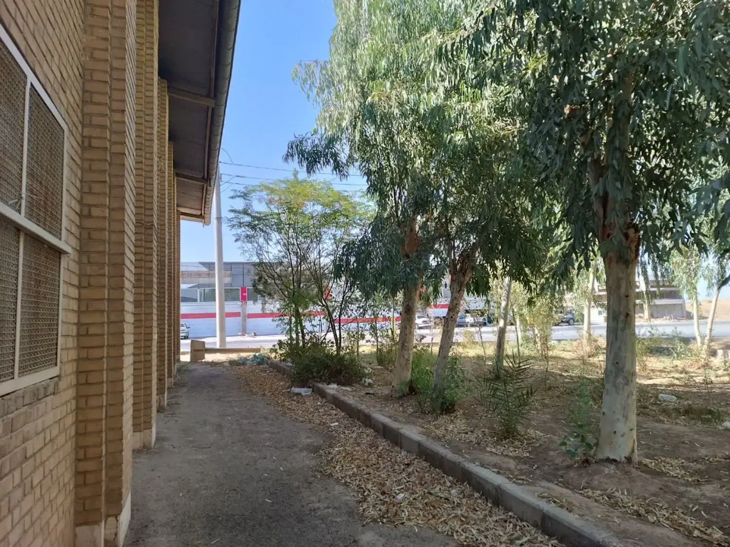 سوله درمیدان تره بار|فروش مغازه و غرفه|قم, شهرک خودرو|دیوار