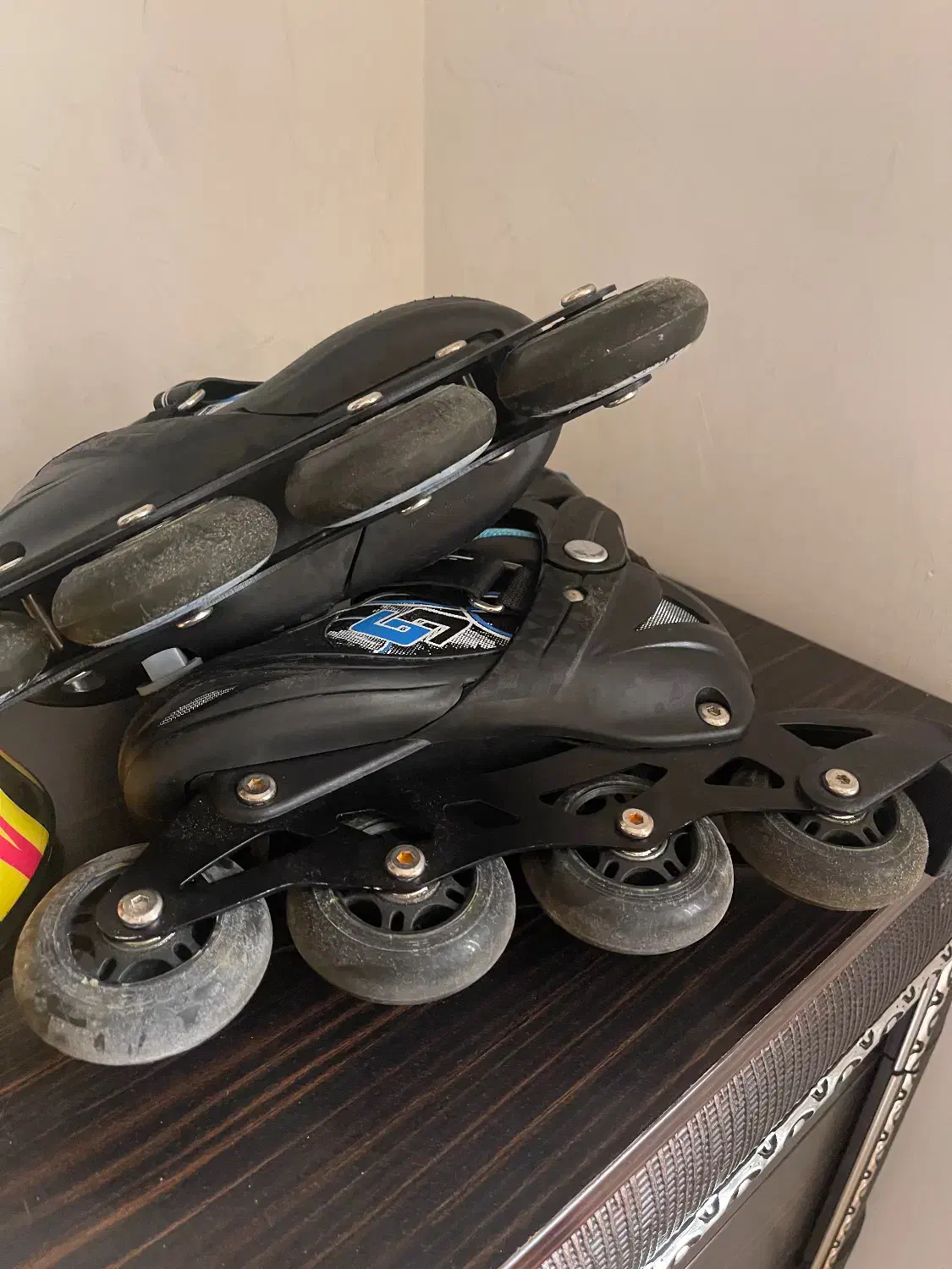 کفش اسکیت نیمه هارد با کلاه|دوچرخه، اسکیت، اسکوتر|رامسر, |دیوار