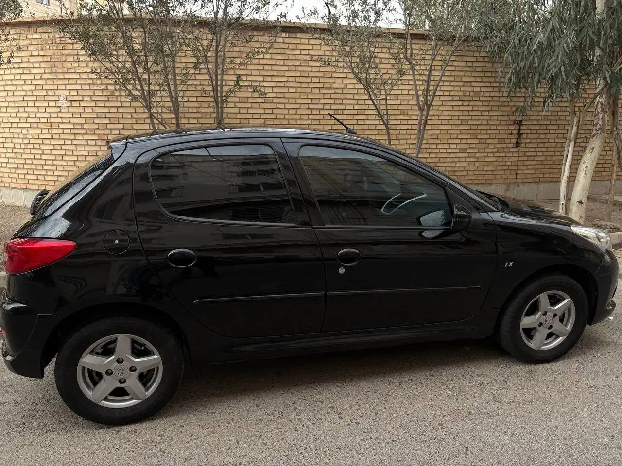 207 مدل 1400 سقف فلز فرمان برقی|خودرو سواری و وانت|سمنان, |دیوار