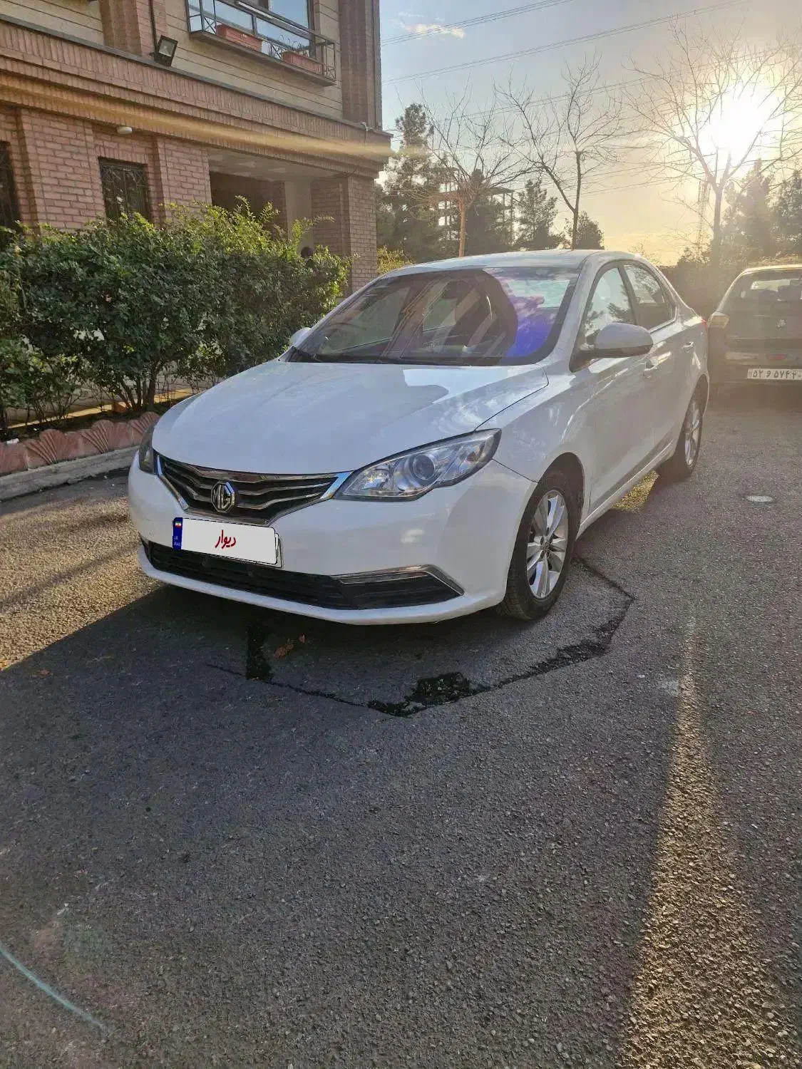 ام جی ۳۶۰ توربو اتومات|خودرو سواری و وانت|تهران, سردارجنگل|دیوار