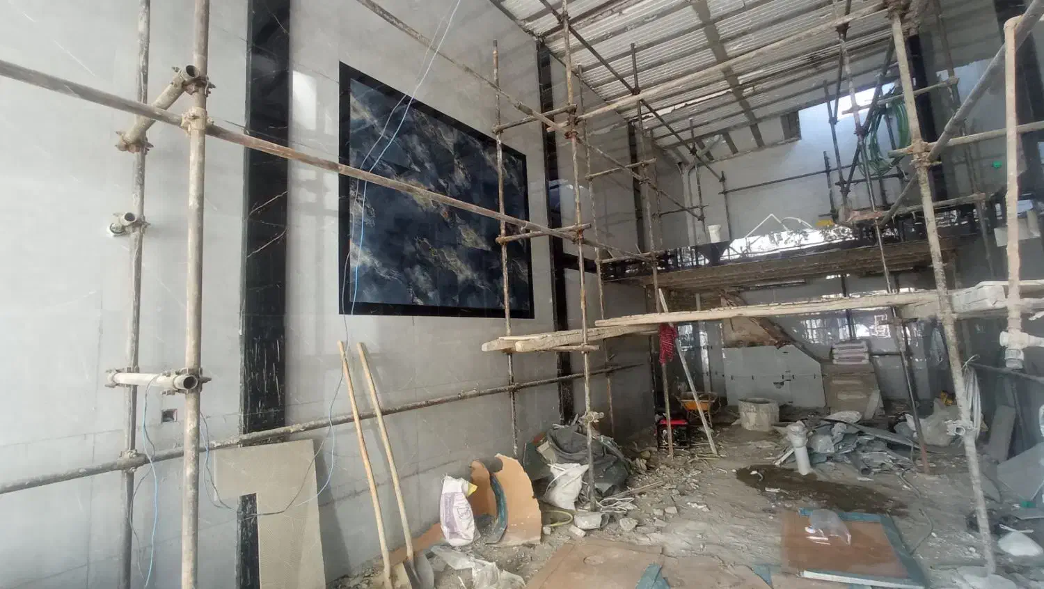 کاشی کاری ونماکاری باسابقه بیش از10سال|خدمات پیشه و مهارت|اهر, |دیوار