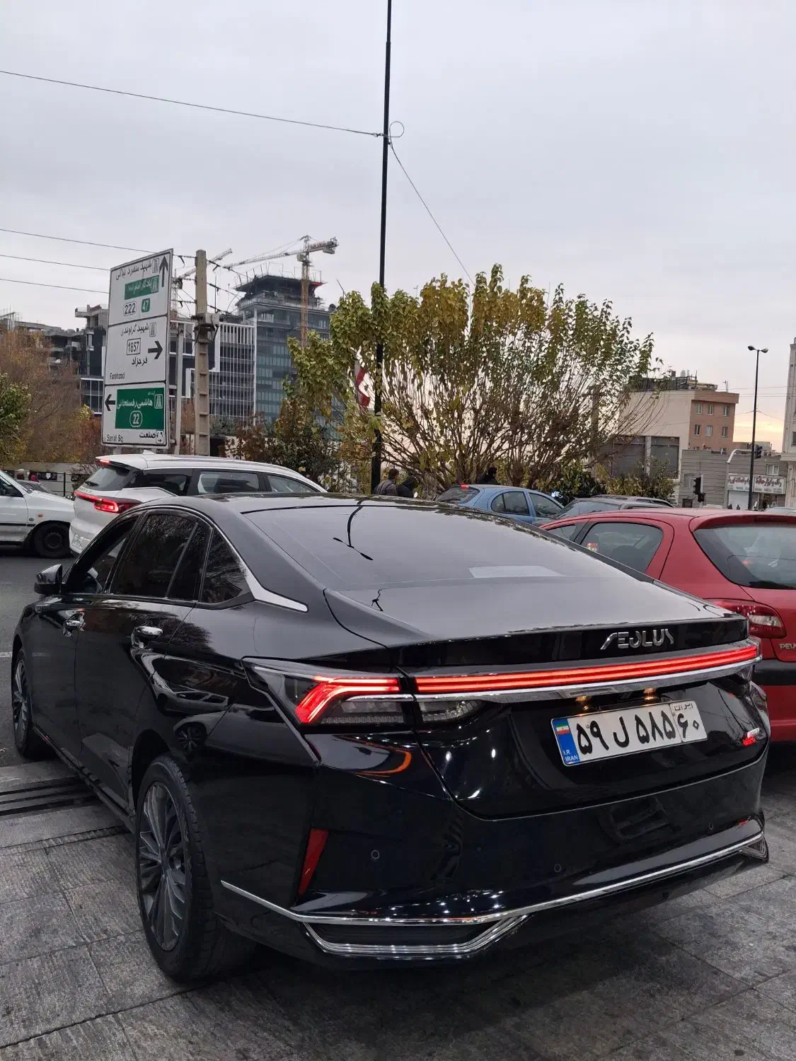 شاین مکس درجه یک 2023|خودرو سواری و وانت|تهران, آسمان|دیوار