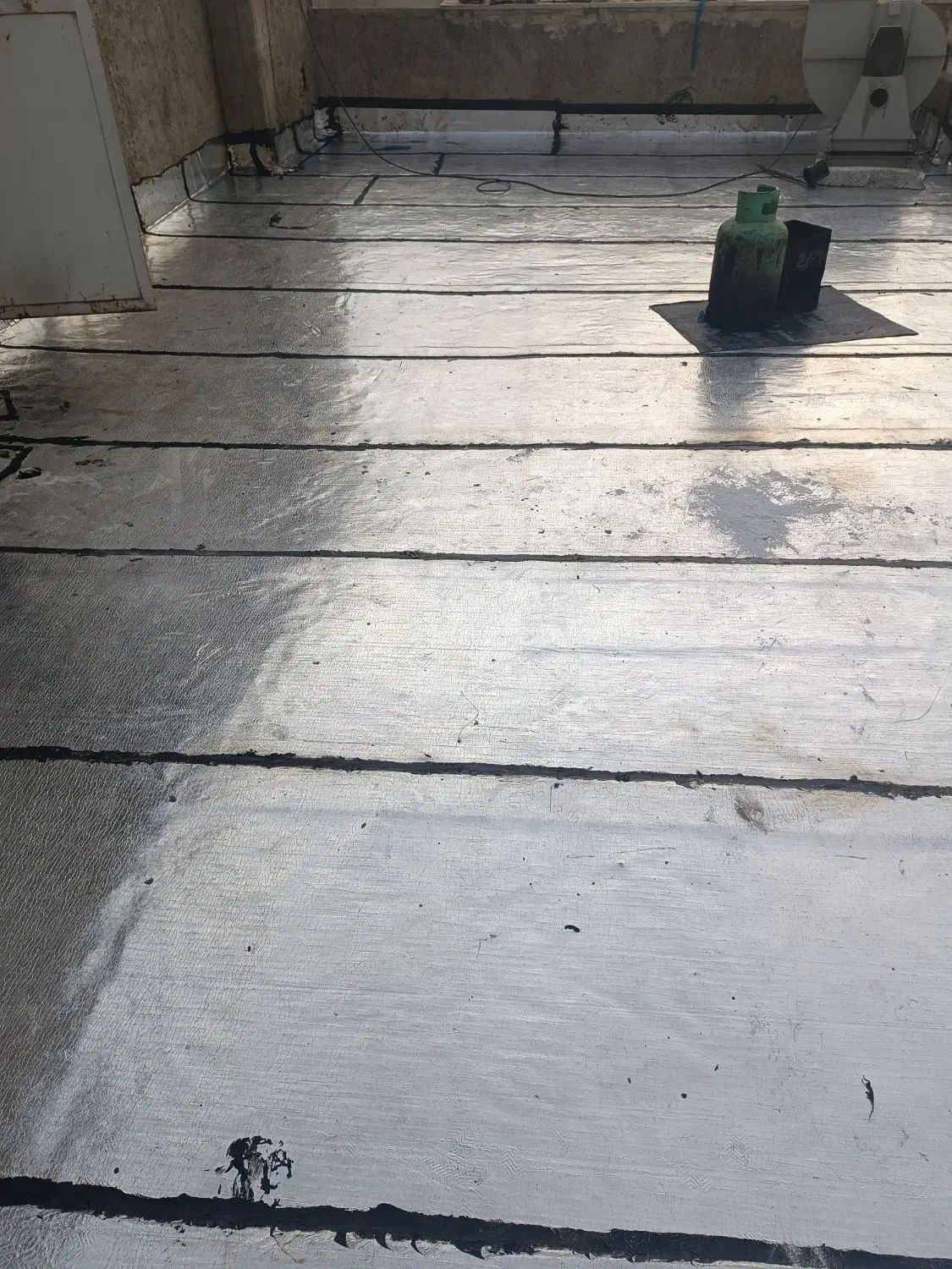 پیمانکاری ایزوگام آسفالت کاری قیرگونی با شیب بندی|خدمات پیشه و مهارت|نسیم‌شهر, |دیوار