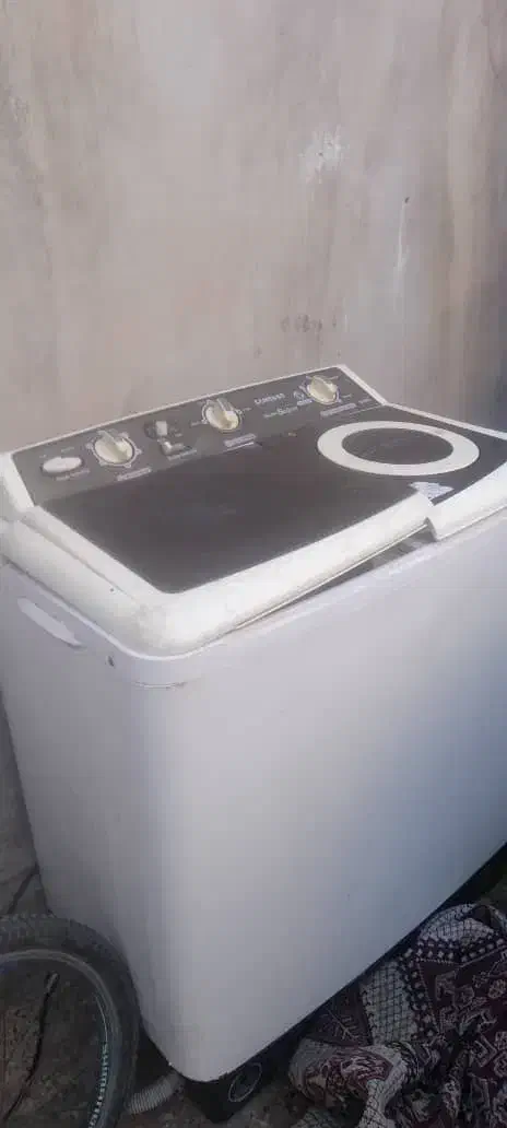 لباسشویی ۶ کیلویی سامسونگ|ماشین لباسشویی و خشککن لباس|اهواز, کوی شایسته|دیوار