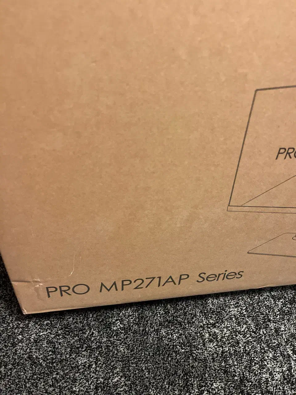 مانیتور 27 اینچ msi 100 hz|قطعات و لوازم جانبی رایانه|مشهد, هفت تیر (آب و برق)|دیوار