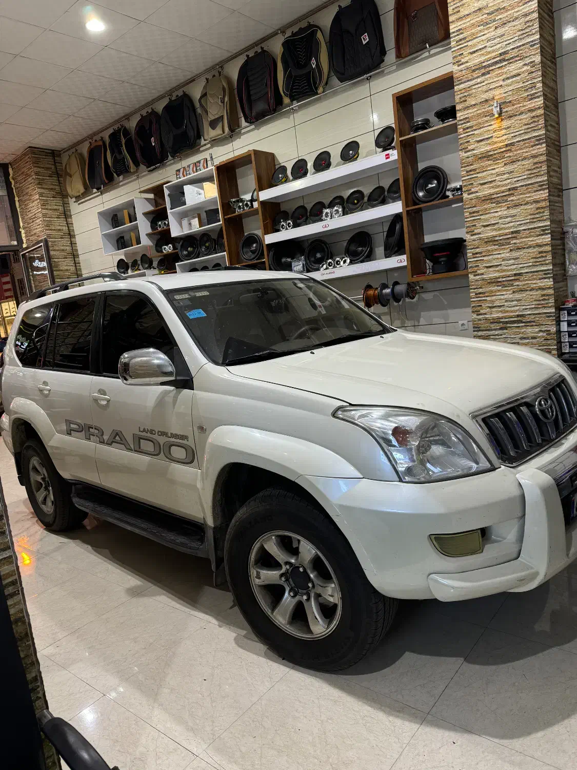 پولیش سرامیک صفرشویی شفاف سازی چراغ سیستم صوتی|خدمات موتور و ماشین|زنجان, |دیوار