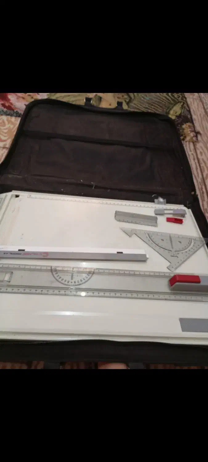 کیف ووسایل رشته معمــاری|لوازم التحریر|بوشهر, |دیوار