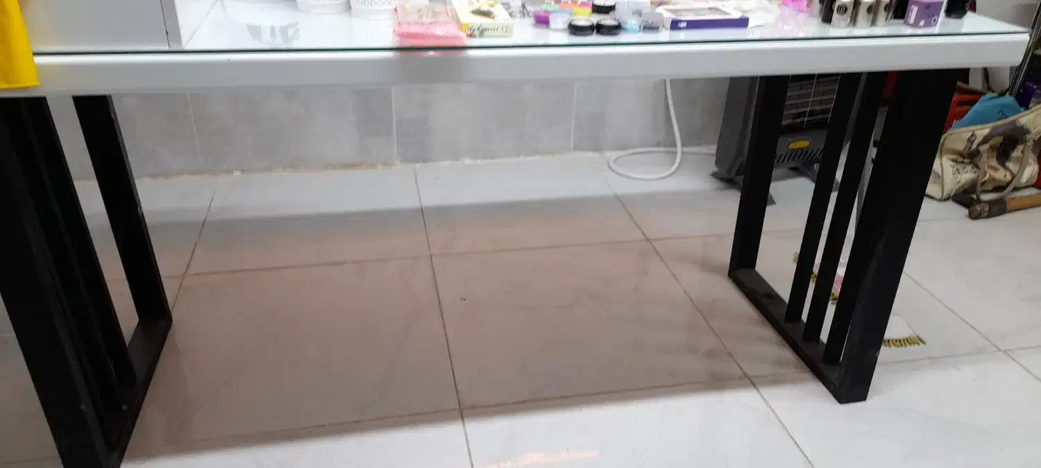 میز|میز و صندلی غذاخوری|شاهرود, |دیوار