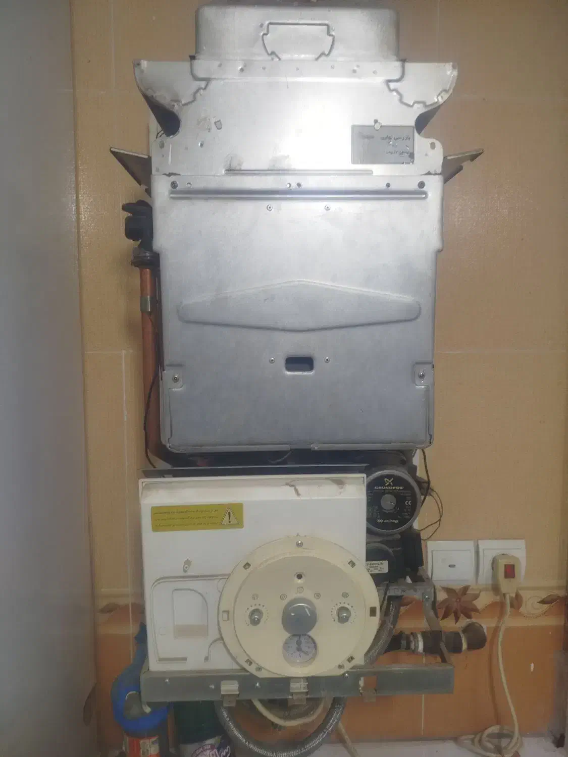 تعمیرسرویس آبگرمکن پکیج بخاری اجاق گاز لوله کشی|خدمات پیشه و مهارت|یاسوج, |دیوار