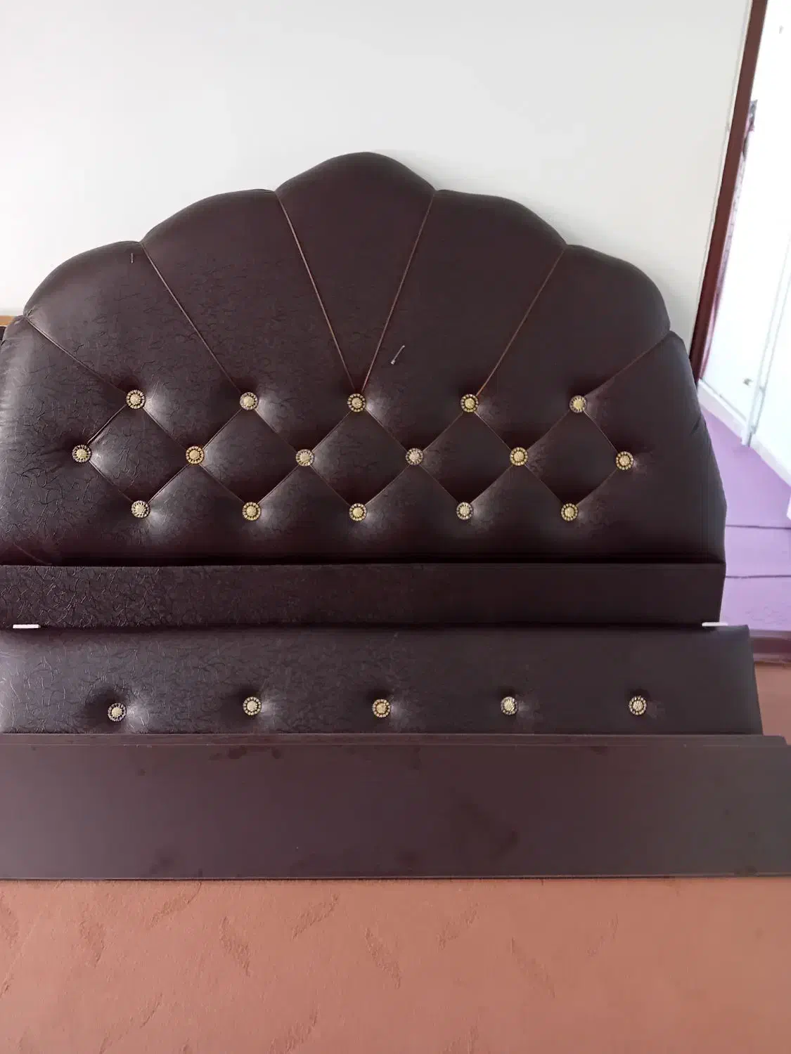 تخت خواب چوبی دو نفر|تخت و سرویس خواب|اهر, |دیوار