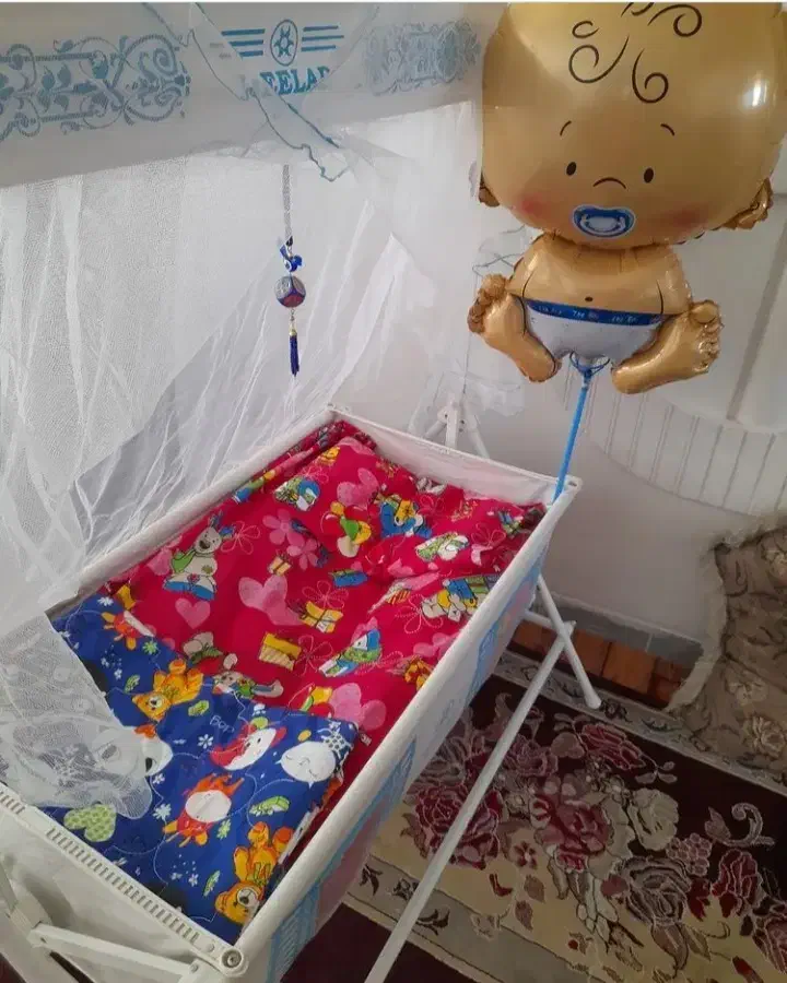 گهواره میلاد|تخت و سرویس خواب|شیراز, کوزه گری|دیوار